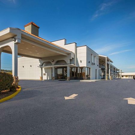 Econo Lodge White Pine Morristown I-81 & I-40 Split Экстерьер фото