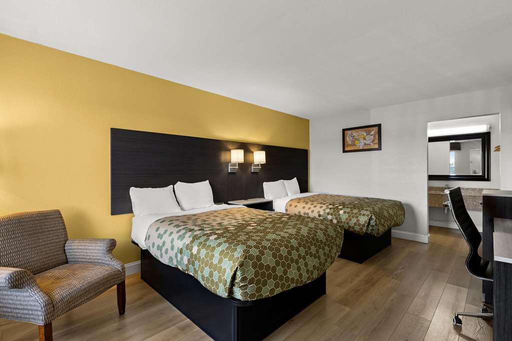Econo Lodge White Pine Morristown I-81 & I-40 Split Номер фото